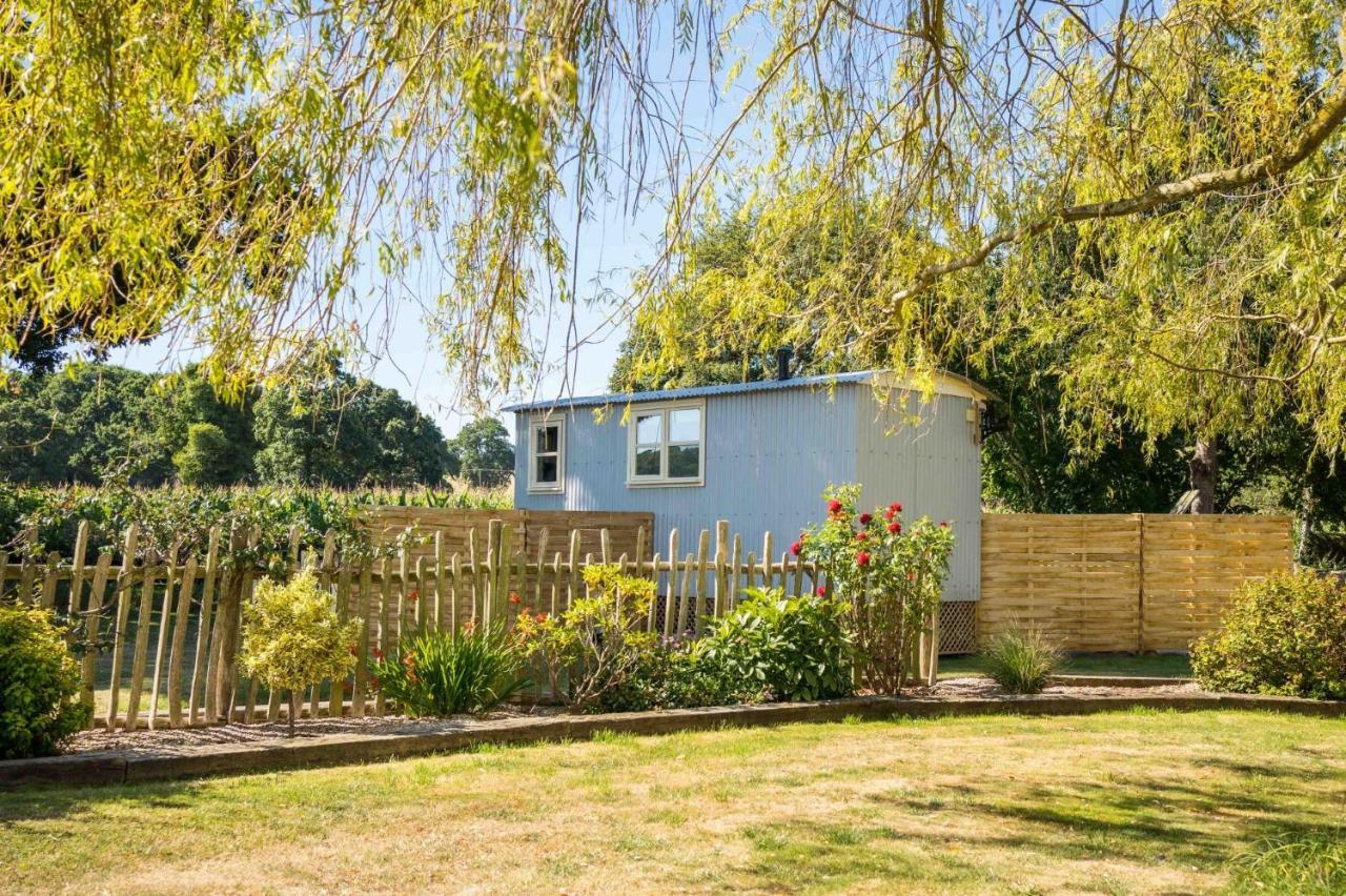 The Hideaway Hut - 1 Bed Shepherds Hut - Hereford Exteriör bild