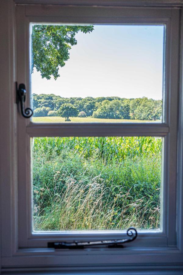The Hideaway Hut - 1 Bed Shepherds Hut - Hereford Exteriör bild