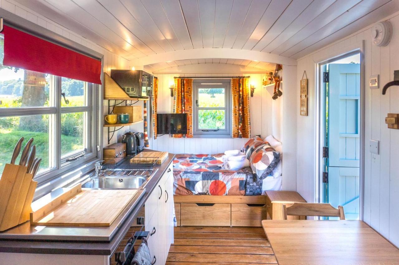 The Hideaway Hut - 1 Bed Shepherds Hut - Hereford Exteriör bild